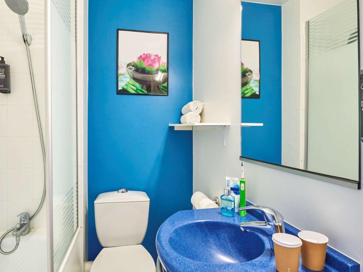 Ibis Budget Versailles Coignieres Exterior photo